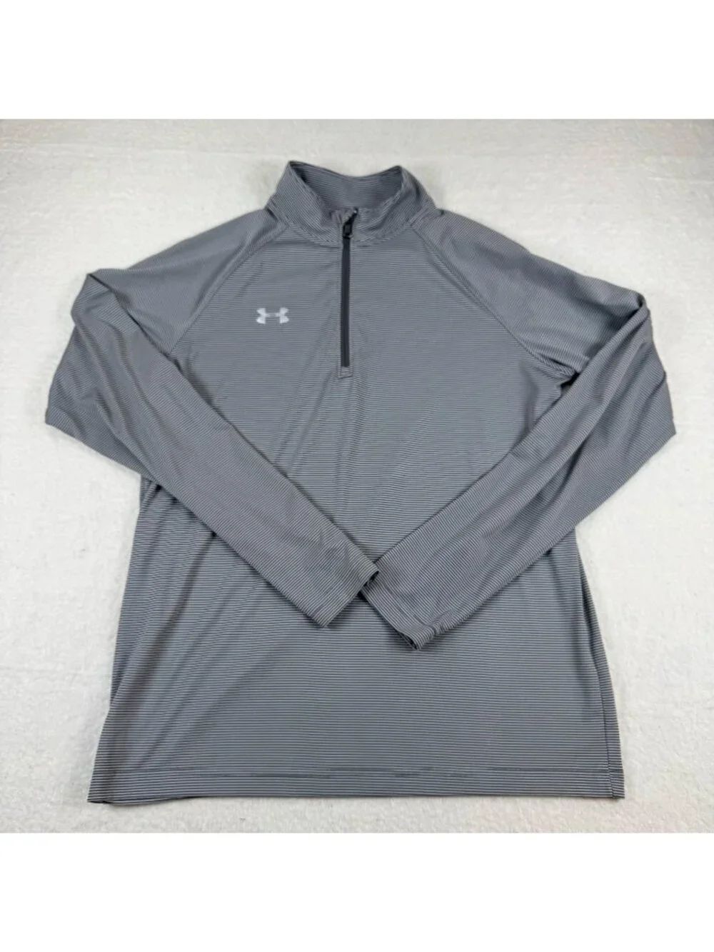 Under Armour Shirt Mens Size M Gray Striped HeatGear 1/4 Zip Long Sleeve